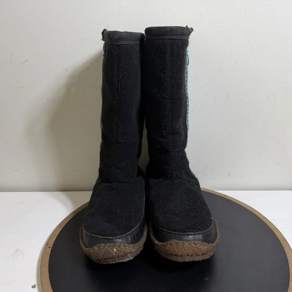 Sorel snow boots
